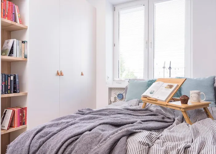 Bon Voyage Ochota Apartment